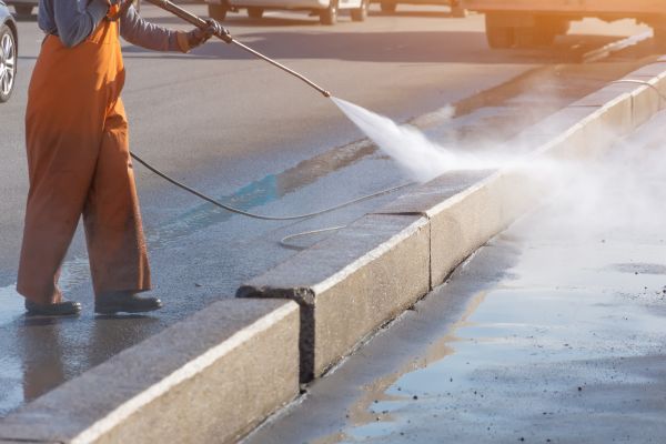 Commercial Concrete Cleaning in Port Charlotte