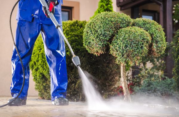 Driveway Cleaning in Port Charlotte