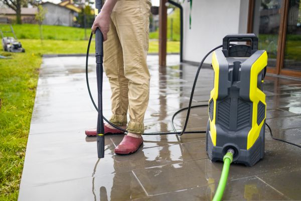 Porch Pressure Washing in Port Charlotte