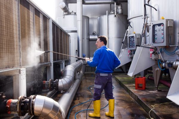 Business Pressure Washing in Port Charlotte