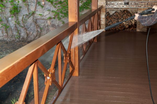 Porch Dirt Removal in Port Charlotte